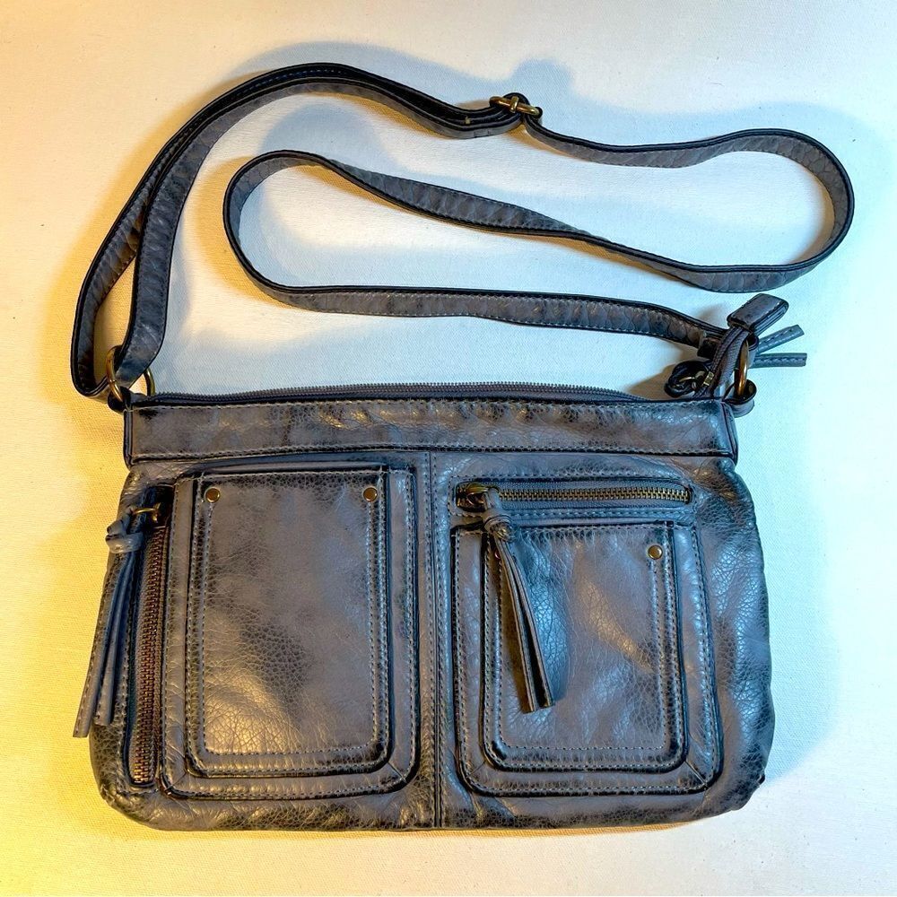 Bueno Brand Grey Faux Leather Multipocket Crossbody Purse
